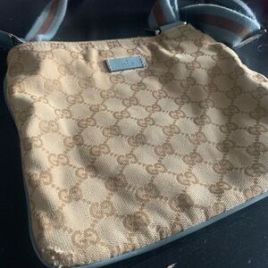 Gucci Tan Shoulder Bag